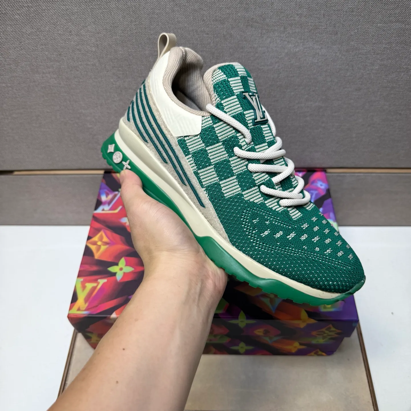 ⬛️Men's shoes 💰p480 [LV～] Men's casual shoes 2025z cabinet sales simultaneously 🔶Size: 38-44 #️⃣ 🔷7 colors🔜The upper is made of multi-material splicing➕Mesh lining, comfortable and breathable, sole: original comfortable and wear-resistant outsole, ⚠️real thing📱photographed🎬real thing is better📢📢📢